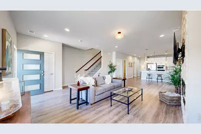 1083 Mountain Dr #B, Longmont, CO 80503 - Photo 9