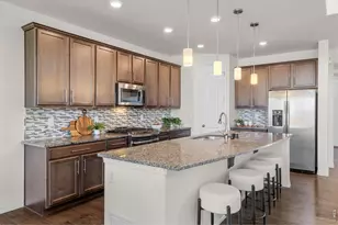 2335 Provenance St, Longmont, CO 80504 - Photo 9