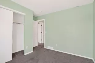 896 S Tyler Ave, Loveland, CO 80537 - Photo 27