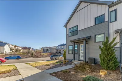 7917 Yampa River Ave, Littleton, CO 80125 - Photo 3