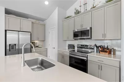 1821 Bounty Dr #5, Windsor, CO 80550 - Photo 13