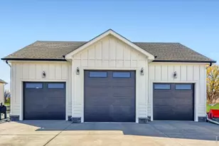 560 Talons Reach Run, Berthoud, CO 80513 - Photo 37