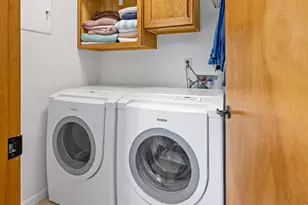 895 Elk Meadow Ct, Estes Park, CO 80517 - Photo 17