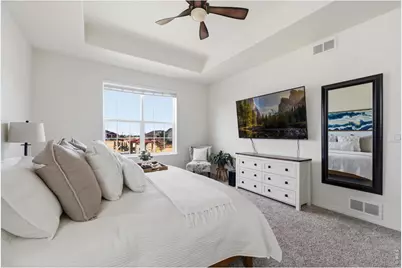 2374 Spotswood St, Longmont, CO 80504 - Photo 29