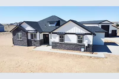 16505 Fairbanks Ct N, Platteville, CO 80651 - Photo 1