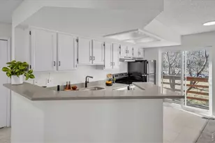 6112 Habitat Dr, Boulder, CO 80301 - Photo 5