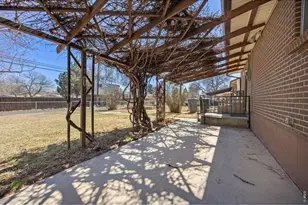 1542 Collyer St, Longmont, CO 80501 - Photo 7