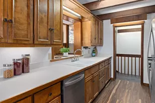 650 Freeland Ct, Estes Park, CO 80517 - Photo 17