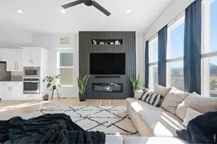 4274 Martinson Dr, Loveland, CO 80537 - Photo 11