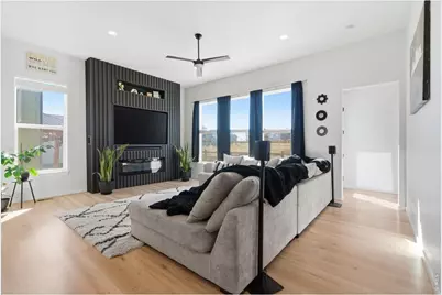 4274 Martinson Dr, Loveland, CO 80537 - Photo 11