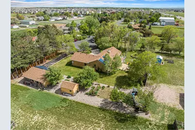 4601 Sunshine Ct, Loveland, CO 80537 - Photo 3