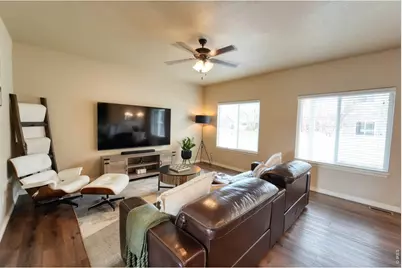 473 Routt Dr, Loveland, CO 80538 - Photo 5