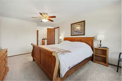 5539 E Briarwood Cir, Centennial, CO 80122 - Photo 15