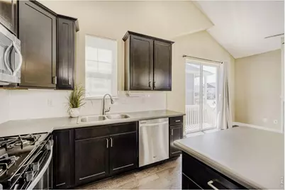 549 Hoyt Ln, Lafayette, CO 80026 - Photo 1