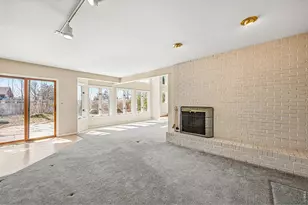 2335 Brendy Ct, Longmont, CO 80503 - Photo 11