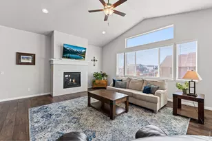 295 Redmond Dr, Windsor, CO 80550 - Photo 5