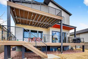 5613 Four Leaf Dr, Longmont, CO 80503 - Photo 37