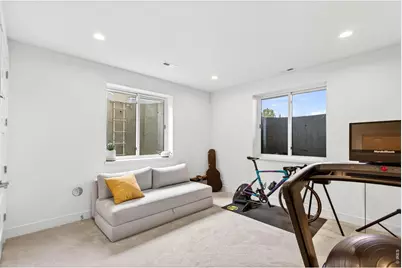 5613 Four Leaf Dr, Longmont, CO 80503 - Photo 31