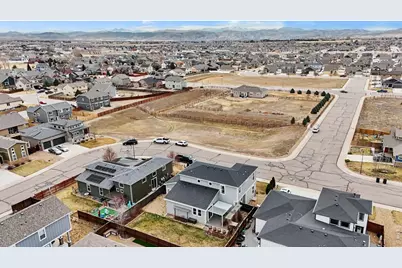 7450 Eustis Dr, Wellington, CO 80549 - Photo 3