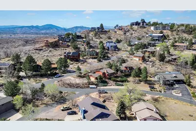 1605 Sunnyside Dr, Loveland, CO 80538 - Photo 5