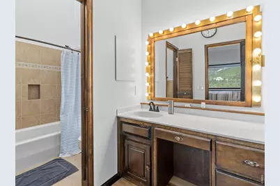 1426 St Moritz Trl, Estes Park, CO 80517 - Photo 19