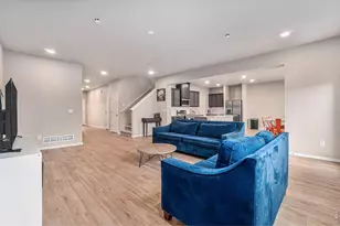 6637 6th St, Greeley, CO 80634 - Photo 5