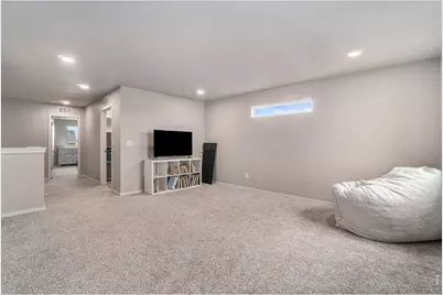 6637 6th St, Greeley, CO 80634 - Photo 9