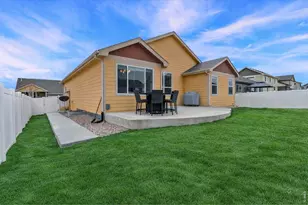 1008 Axis Dr, Severance, CO 80550 - Photo 17