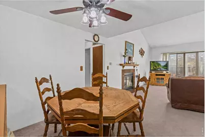 512 Locust Grove Dr, Fort Collins, CO 80521 - Photo 5