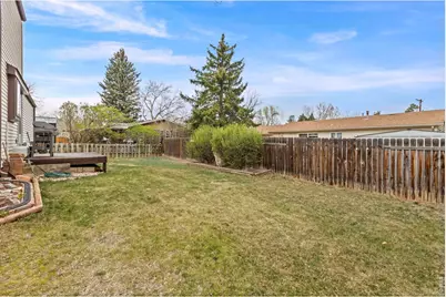 512 Locust Grove Dr, Fort Collins, CO 80521 - Photo 23