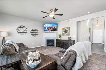 1828 Paley Dr, Windsor, CO 80550 - Photo 5