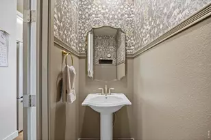 6997 Thunderview Dr, Timnath, CO 80547 - Photo 11