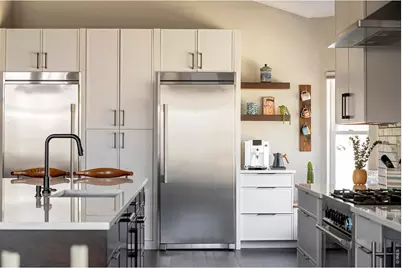 1001 Boxelder Cir, Longmont, CO 80503 - Photo 17