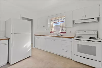 302 S McKinley Ave, Fort Lupton, CO 80621 - Photo 5