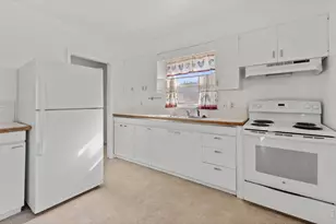 302 S McKinley Ave, Fort Lupton, CO 80621 - Photo 5