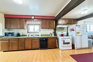 6409 W County Rd 4, Berthoud, CO 80513 - Photo 9