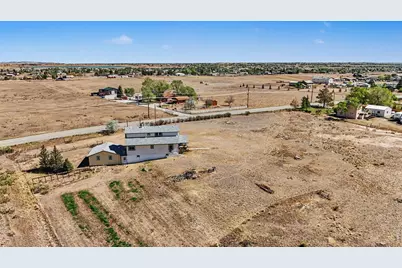 6409 W County Road 4, Berthoud, CO 80513 - Photo 35