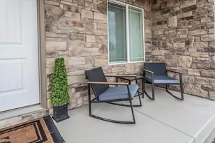 1726 Westward Cir, Eaton, CO 80615 - Photo 3