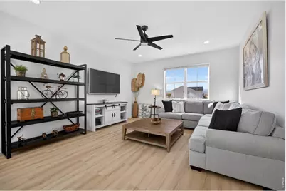 390 Kansas Ave, Berthoud, CO 80513 - Photo 19