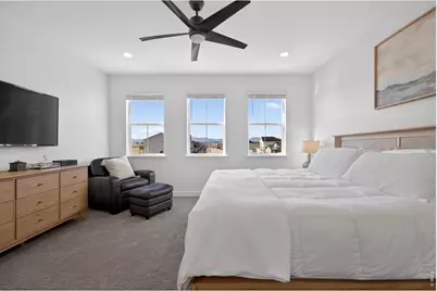 390 Kansas Ave, Berthoud, CO 80513 - Photo 23