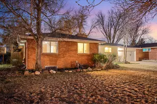 2106 13th St, Greeley, CO 80631 - Photo 3