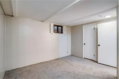 2106 13th St, Greeley, CO 80631 - Photo 33