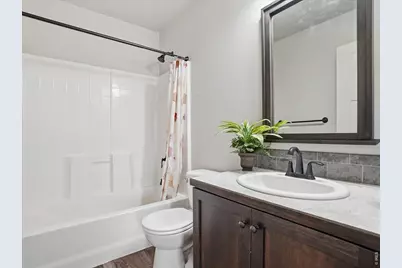 1385 Benjamin Dr, Eaton, CO 80615 - Photo 25