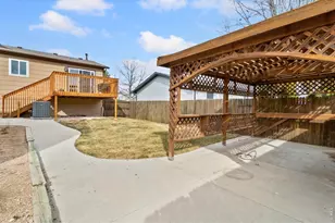 110 N 48th Ave Ct, Greeley, CO 80634 - Photo 7