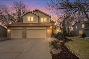 1006 Fox Hills Dr, Fort Collins, CO 80526 - Photo 1