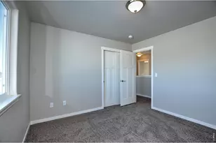 1039 Crown Sparrow St, Johnstown, CO 80534 - Photo 15