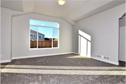 1196 Crown Sparrow St, Johnstown, CO 80534 - Photo 5