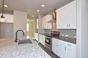 1182 Bitterroot Ct, Johnstown, CO 80534 - Photo 11