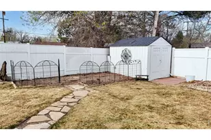 1207 Wilshire Ave, Greeley, CO 80634 - Photo 31