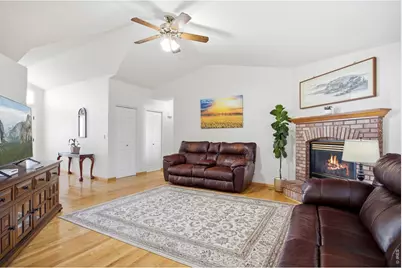 861 W 44th St, Loveland, CO 80538 - Photo 9